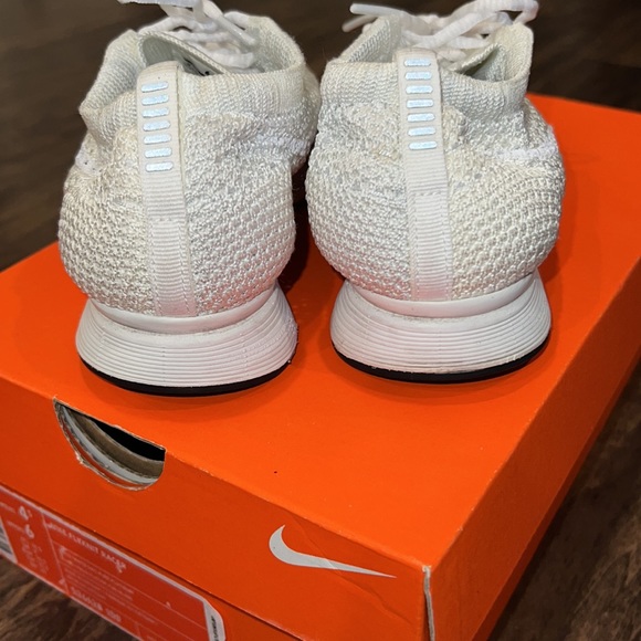 Nike Flyknit Racer 4.5 M 6 W Triple White Sail Pure Platinum - Picture 6 of 9